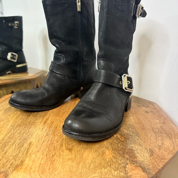 VINCE CAMUTO- Mid Calf Leather Moto boot- size 7 M - Picture 2 of 4